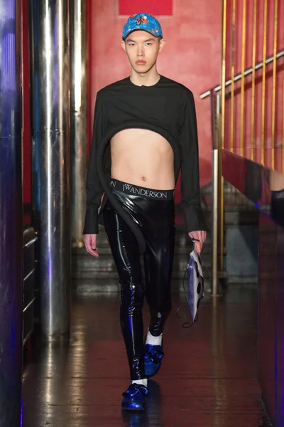 Look 31